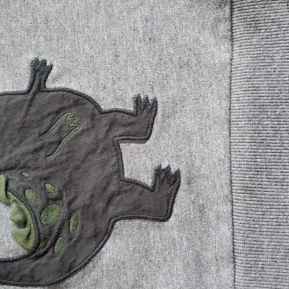 Sweater bundle 24months 🐿 - Picture 2 of 2